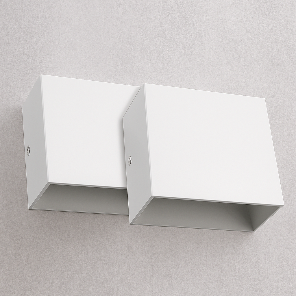 Applique Murale LED Cubique Élégante