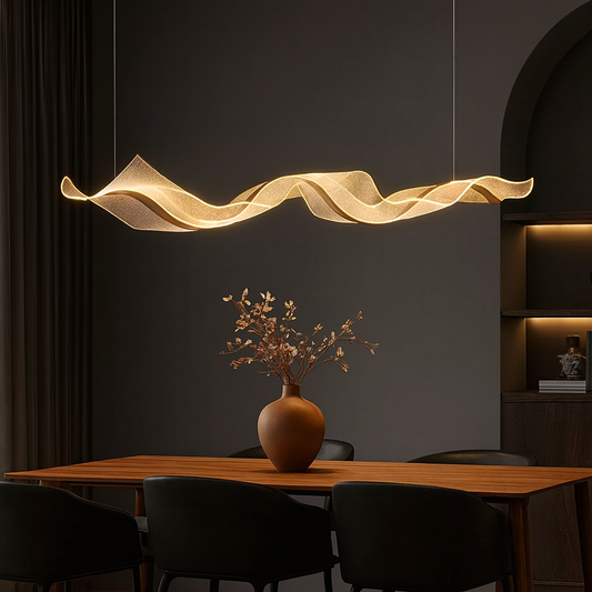 Suspension LED Vague Dorée – Design Ondulé